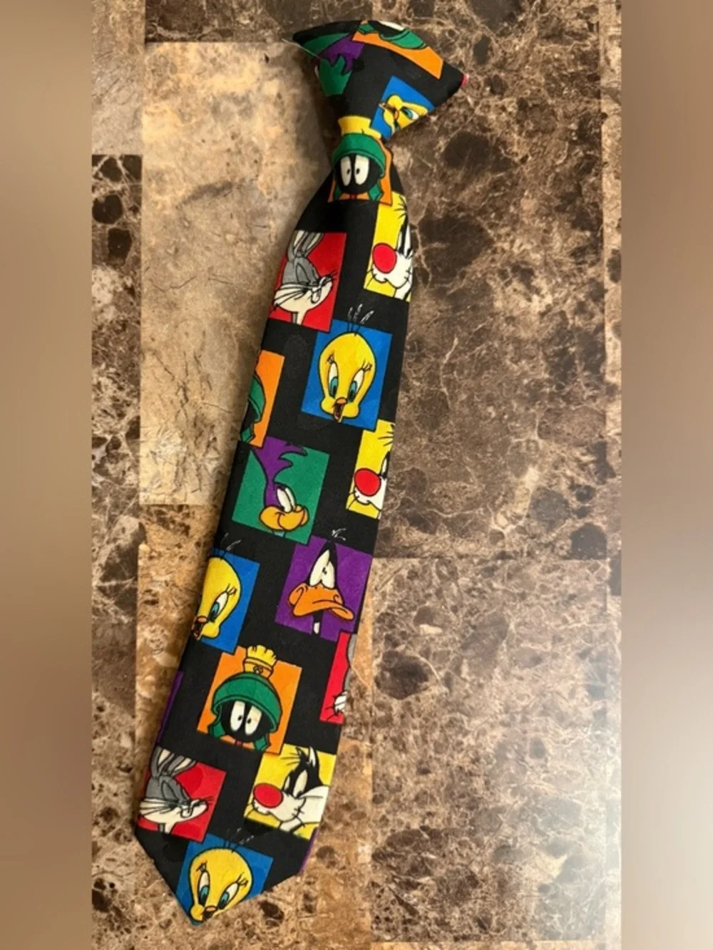 Vintage 90s Looney Tunes Clip-On Tie Cartoon Graphic Bugs Bunny Tweety Retro